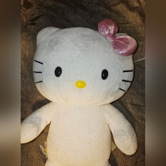 Build A Bear Workshop Hello Kitty 18 White Plush Stuffed Animal w Bow Sanrio - Picture 2 of 5